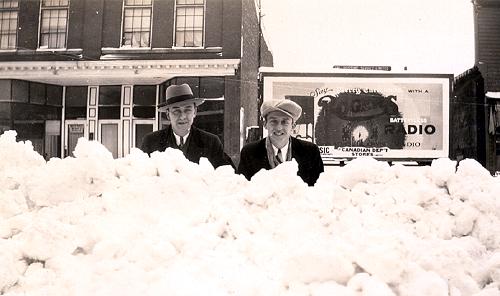 loftus33s.jpg (26675 bytes)